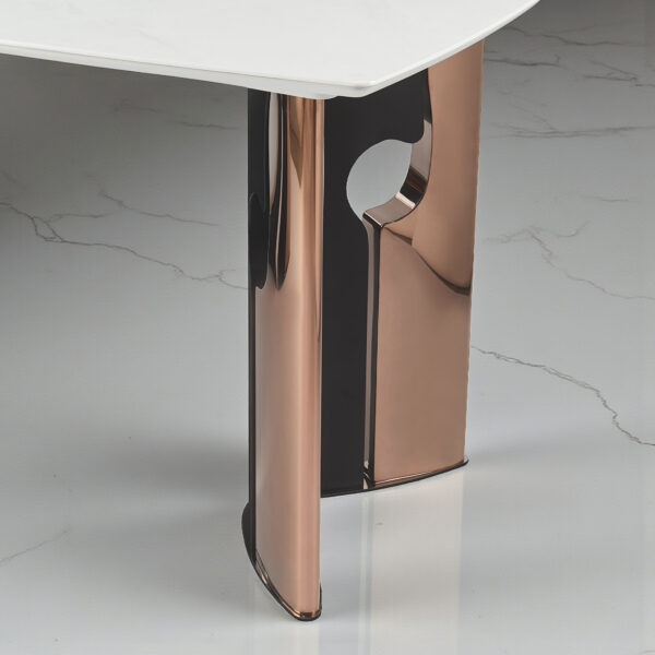 The Attic Lustra Dining Table 160 cms